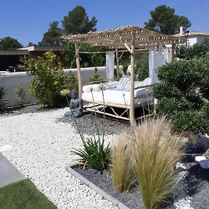 Frühstückspension Jardin Zen, La Londe-les-Maures
